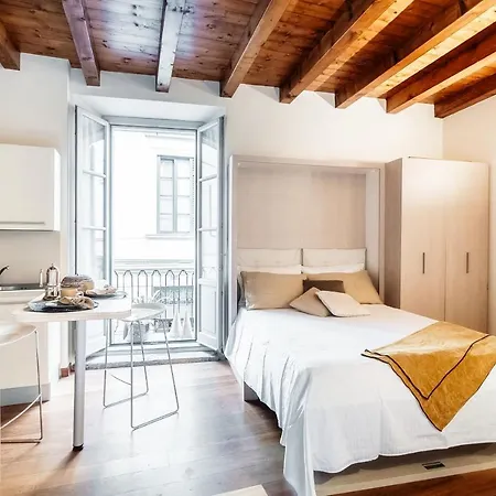 Apartment Del Pero - By Myhomeincomo